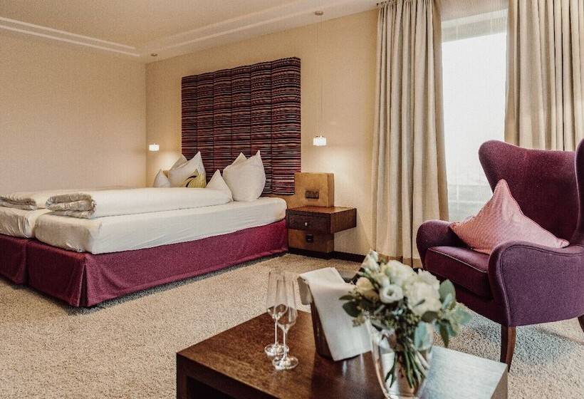 Номер Superior с Балконом, Der Eisvogel Wellness & Genuss