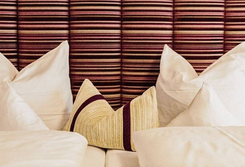 Номер Superior с Балконом, Der Eisvogel Wellness & Genuss