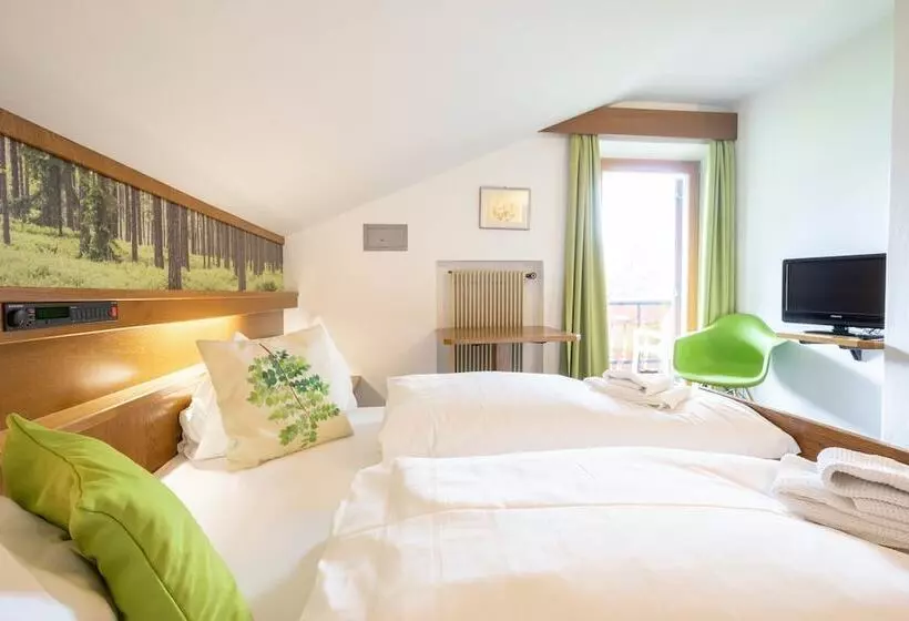 バルコニー付きスタンダードルーム, Guesthouse Pension Grafenstein