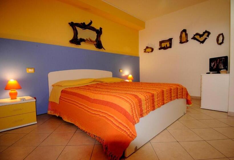 2 Bedroom Apartment with Views, Il Sogno Di Alghero Adults Only