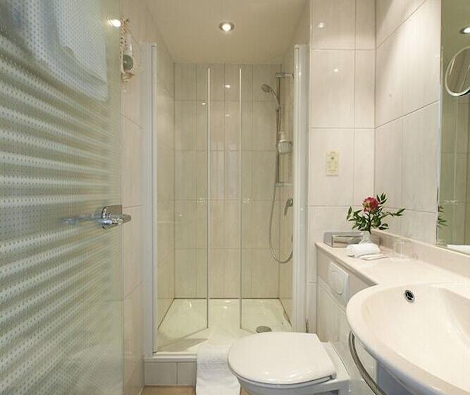 Номер Стандарт, Klughardt