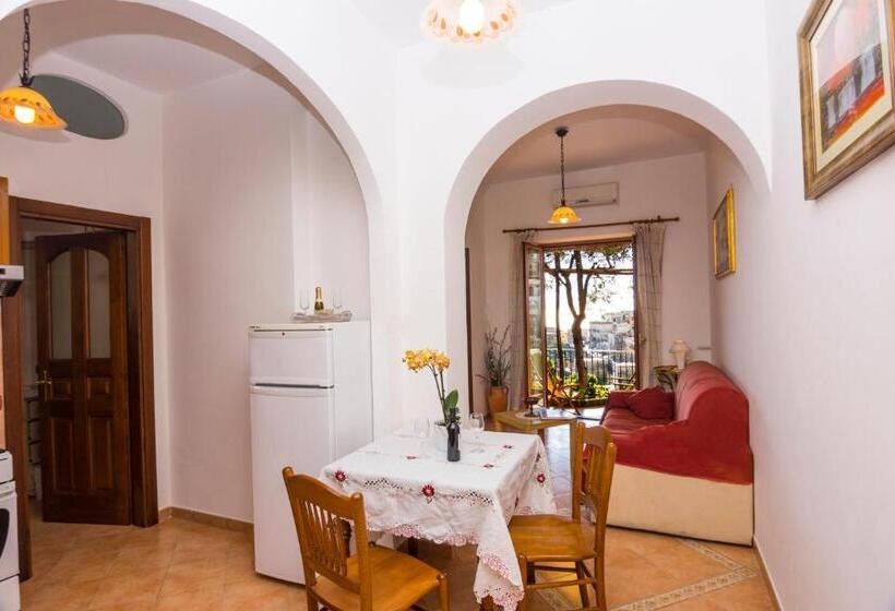 شقة غرفة واحدة مطلة على البحر, Le Nereidi B&b