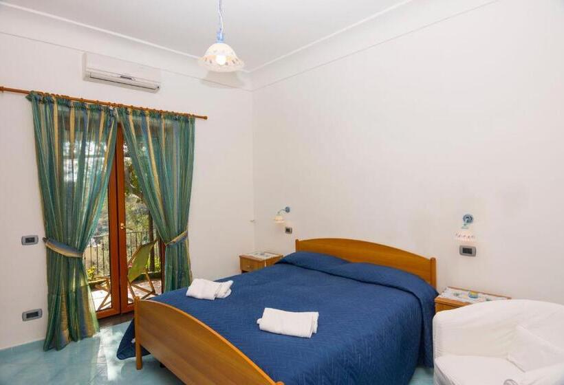 شقة غرفة واحدة مطلة على البحر, Le Nereidi B&b