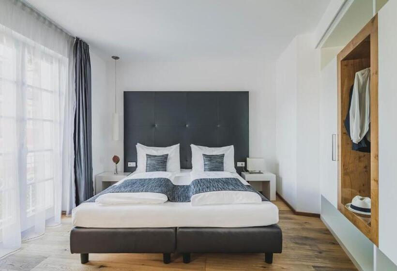 سوئیت 2 خوابه, Magdalener Hof