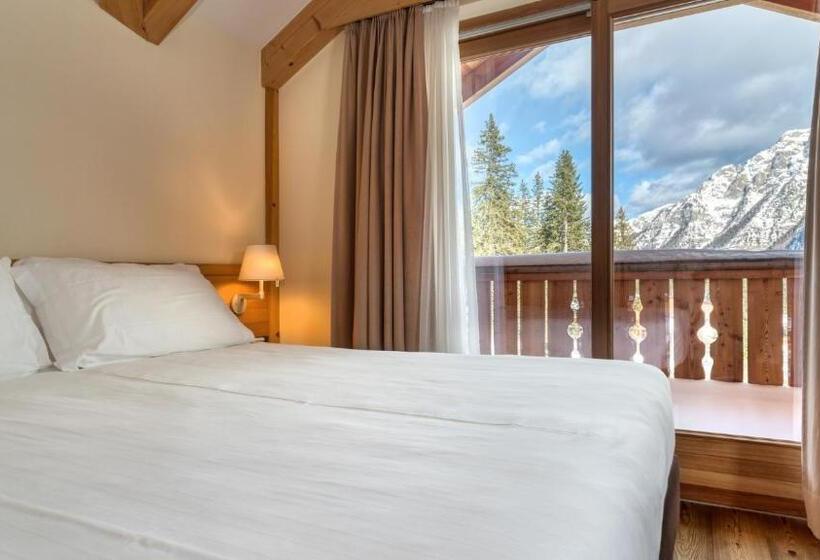 غرفة كلاسيكية, Maribel