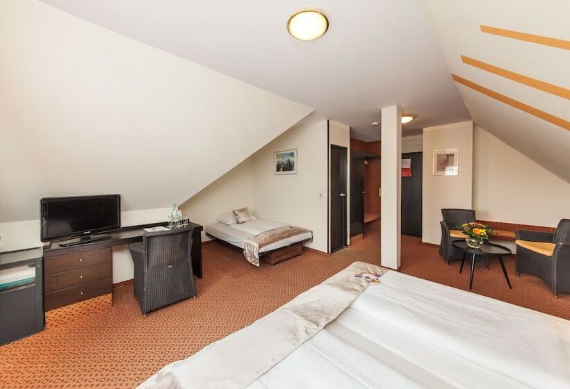 Трехместный Номер Комфорт, Strohgäu