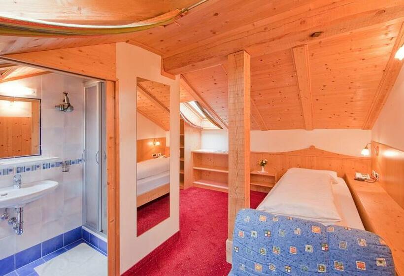 스탠다드 싱글 룸, Rainegg Kg