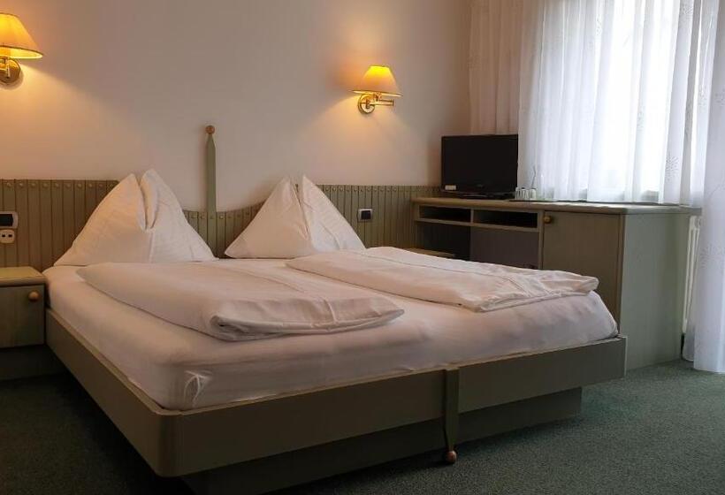 标准间, Schönbrunn