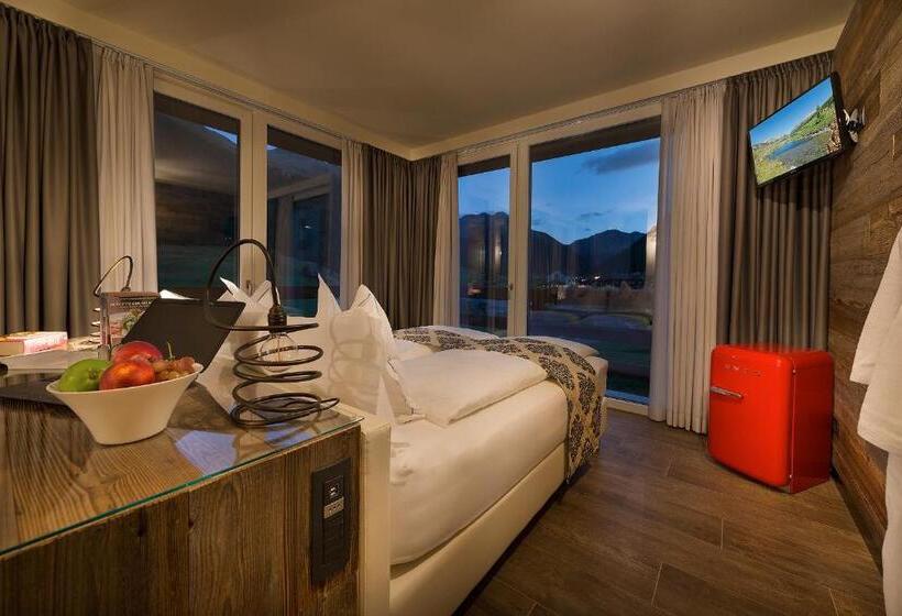 غرفة ديلوكس, Sporting Family Hospitality