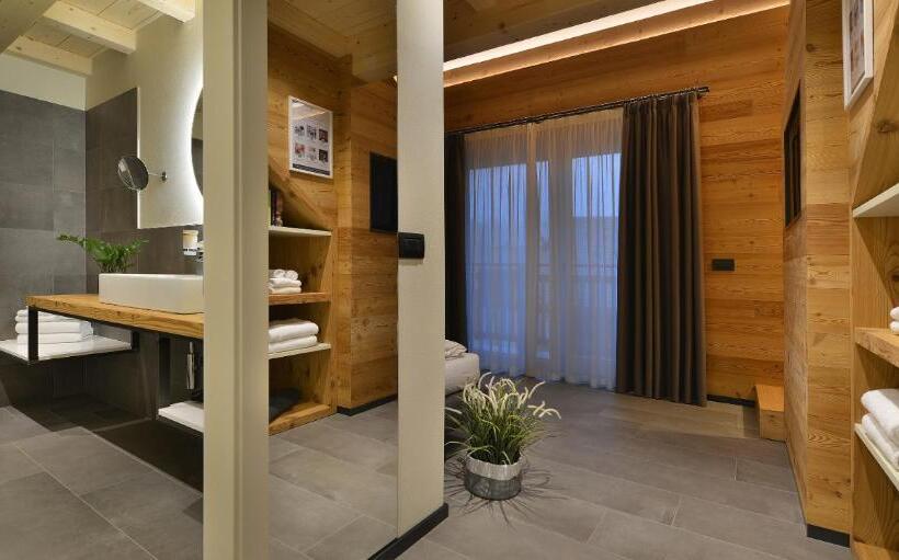 غرفة عائلية, Sporting Family Hospitality