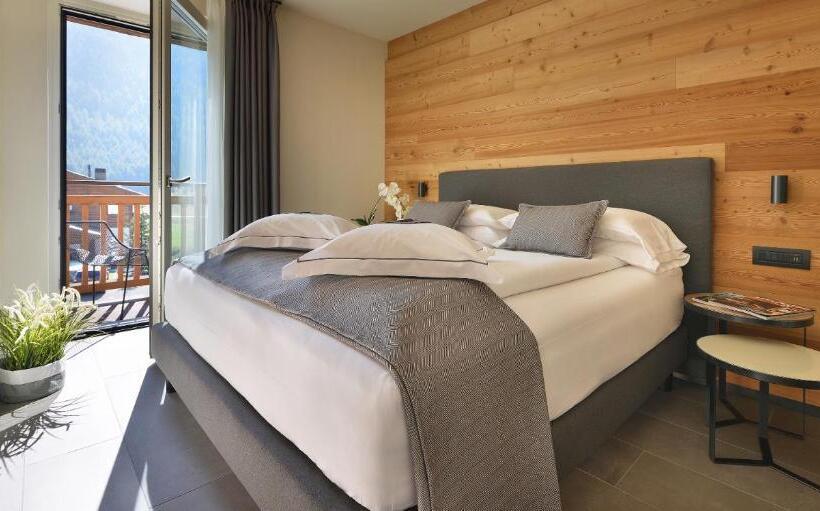 غرفة ديلوكس عائلية, Sporting Family Hospitality