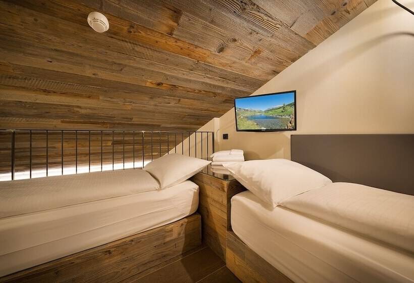 غرفة عائلية, Sporting Family Hospitality