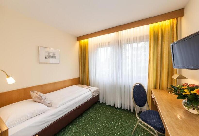 Номер Economy Индивидуальный, Strohgäu