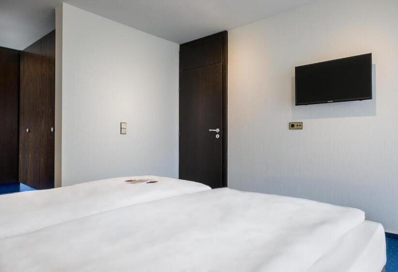 Апартаменты 1 Спальня с Балконом, Strohgäu