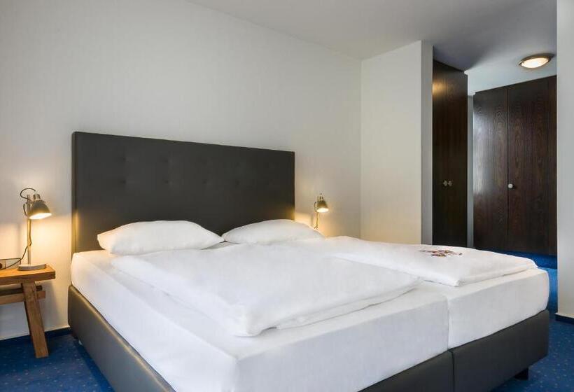 Апартаменты 1 Спальня с Балконом, Strohgäu