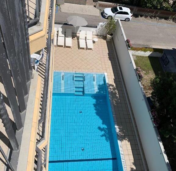 Номер Стандарт Трехместный, Palace Hotel Regina