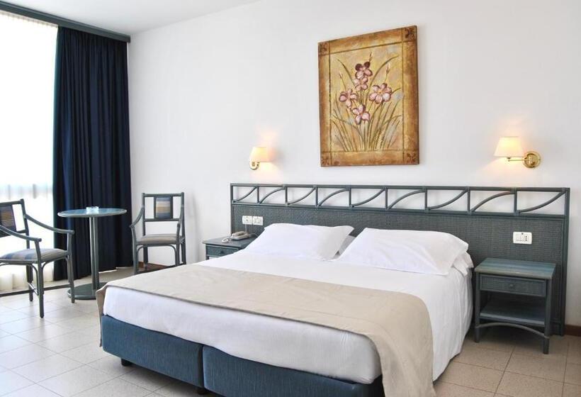 4인용 스탠다드 룸, Palace Hotel Regina