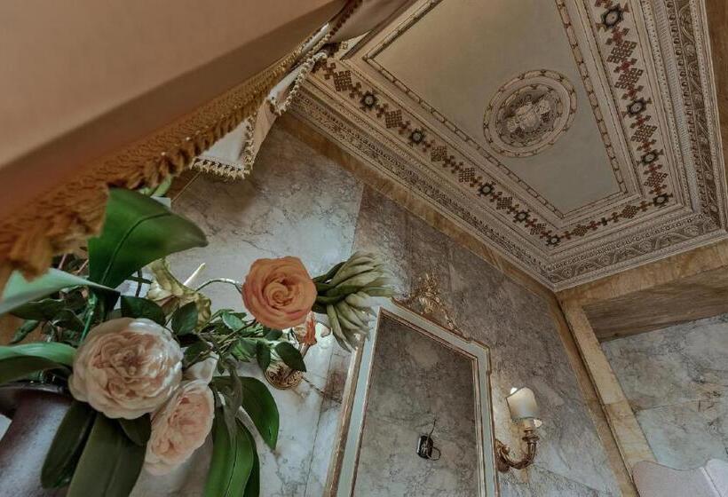 스위트, Palazzo Coli Bizzarrini