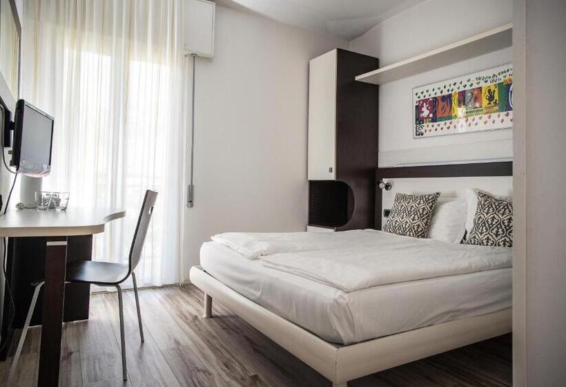 חדר סטנדרט עם מרפסת, Villa Alberta