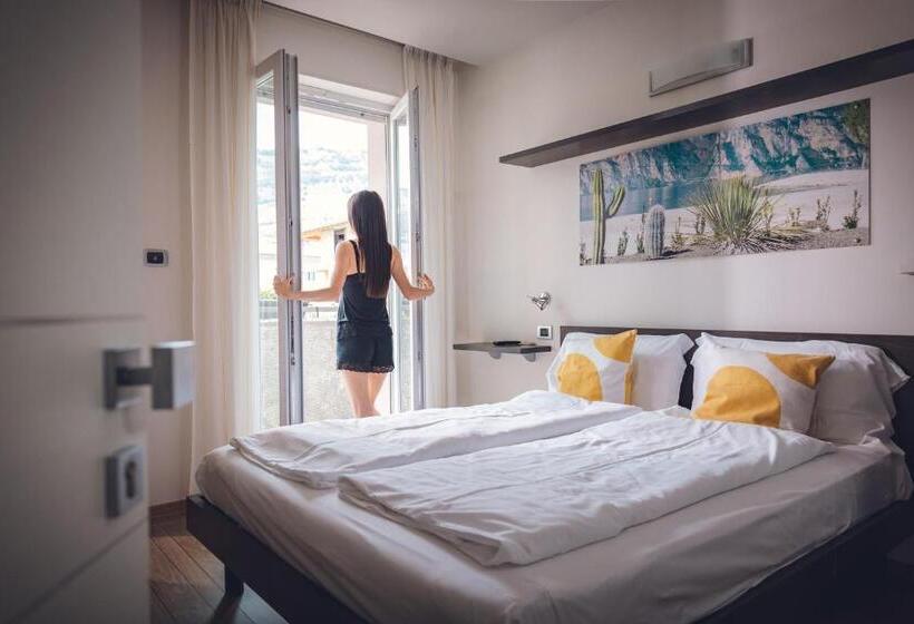 חדר סטנדרט עם מרפסת, Villa Alberta