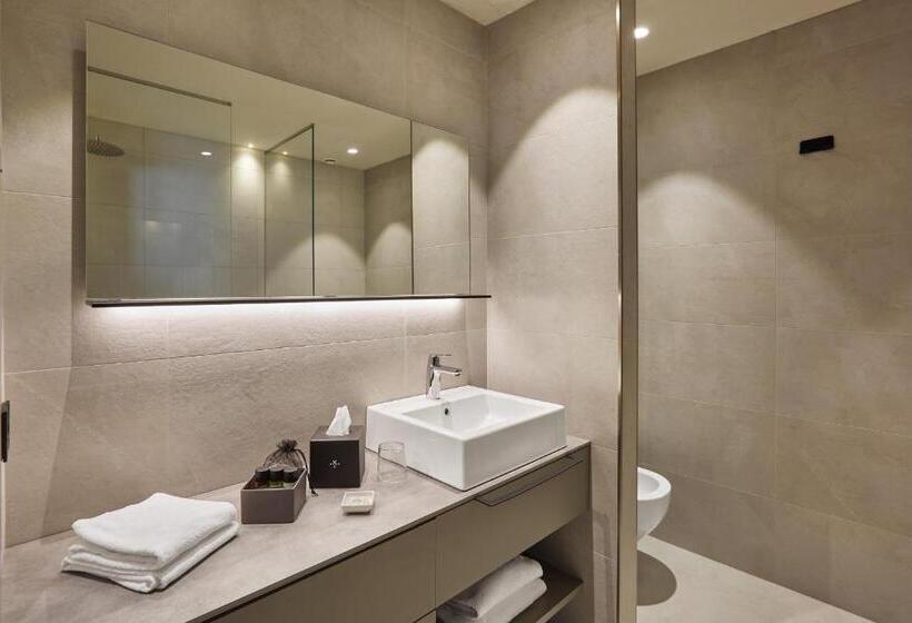 주니어 스위트 풀장 전망, Villa Enrica