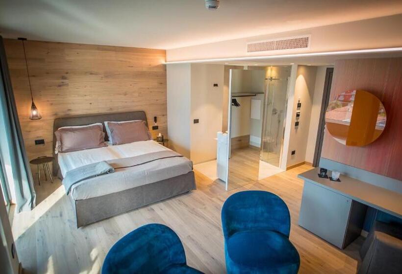 Deluxe Room Mountain View, Villa Enrica