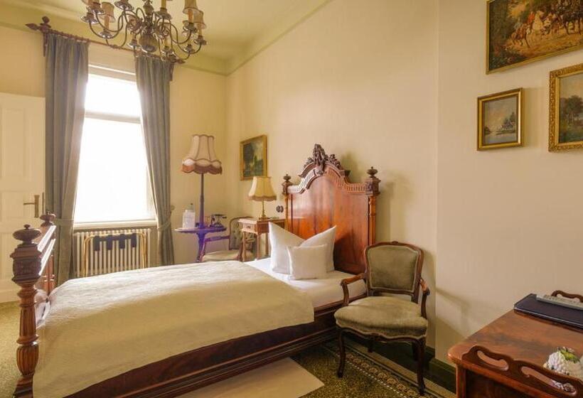 标准单人间, Villa Vier Jahreszeiten