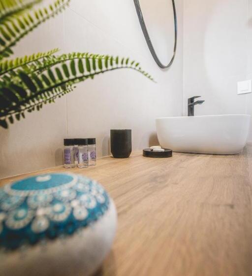 Апартаменты Deluxe 1 Спальня, Votsalo Tolo