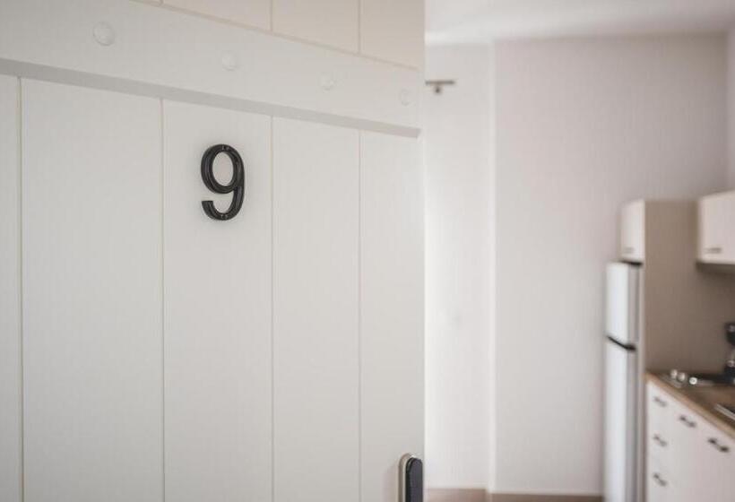 Апартаменты Deluxe 1 Спальня, Votsalo Tolo