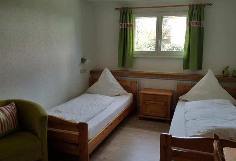 패밀리 룸, Pension Kramer