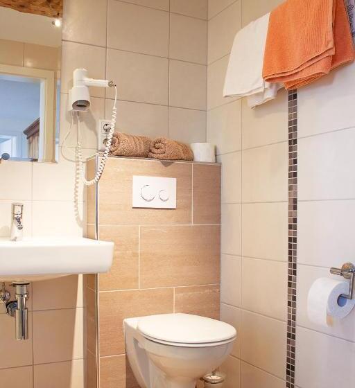 패밀리 룸, Pension Kramer