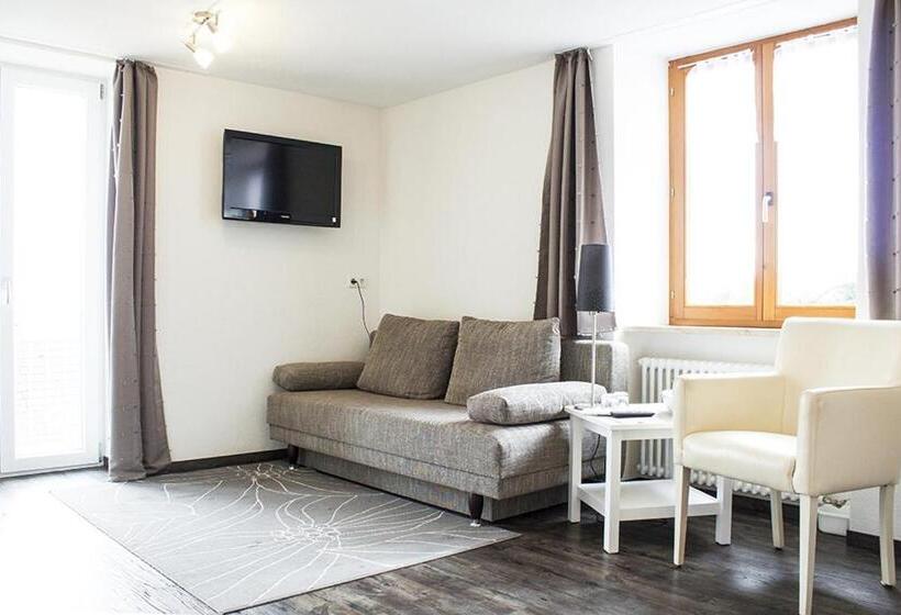 컴포트 룸, Pension Kramer