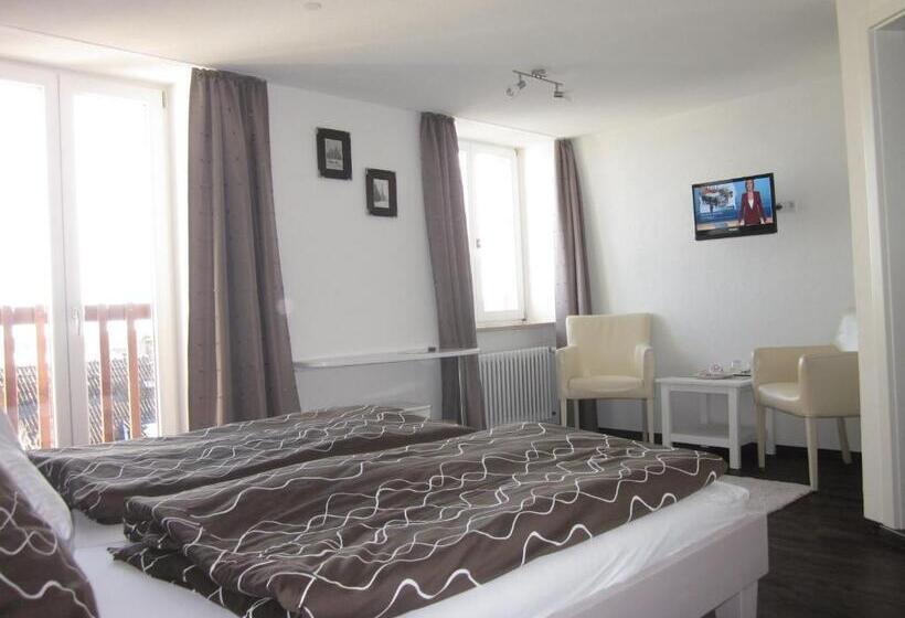 컴포트 룸, Pension Kramer