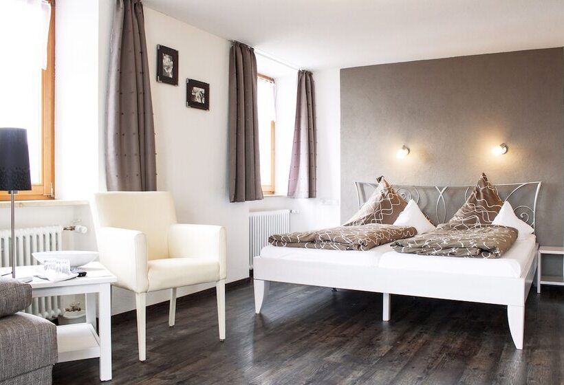 컴포트 룸, Pension Kramer