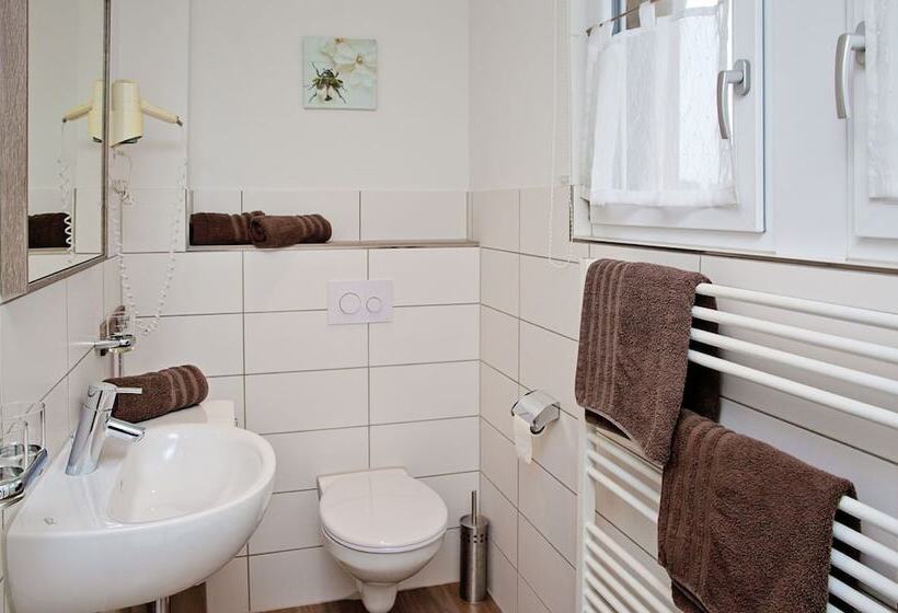 스탠다드 트리플 룸, Pension Kramer