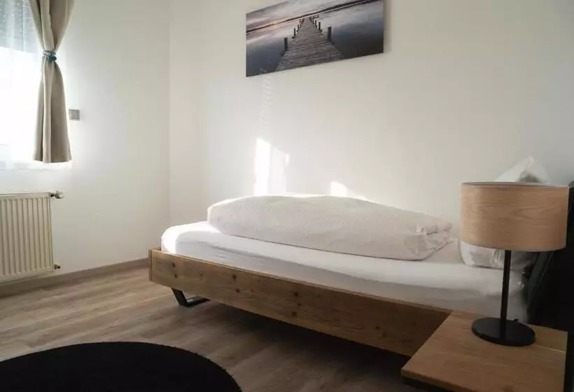 اتاق استاندارد یک نفره, E&d Hotel Rodgau