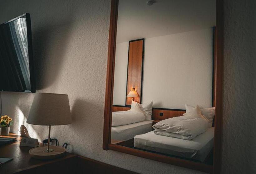 Номер Стандарт, E&d Hotel Rodgau