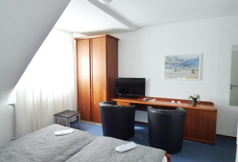 غرفة قياسية, Alt Buttgen