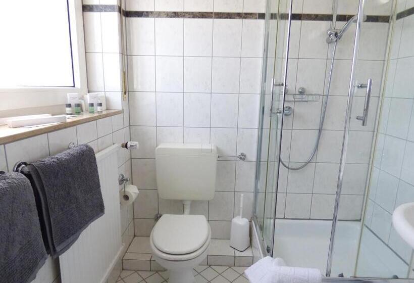 غرفة قياسية, Alt Buttgen