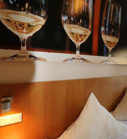 프리미엄 룸, Christiana S Wein & Art