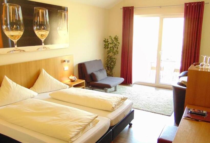 프리미엄 룸, Christiana S Wein & Art