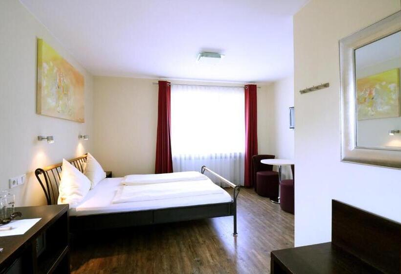 플러스 스탠다드 룸, Christiana S Wein & Art