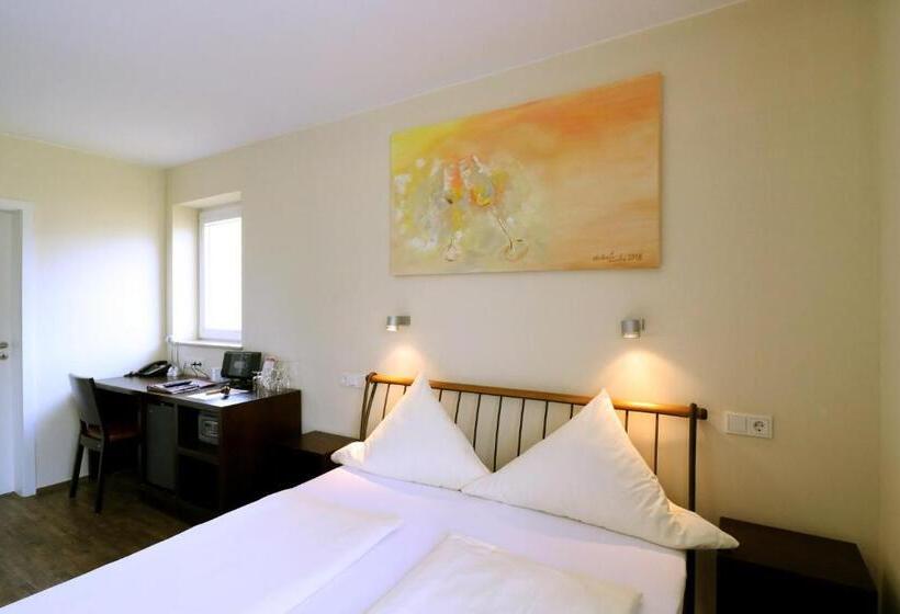 플러스 스탠다드 룸, Christiana S Wein & Art