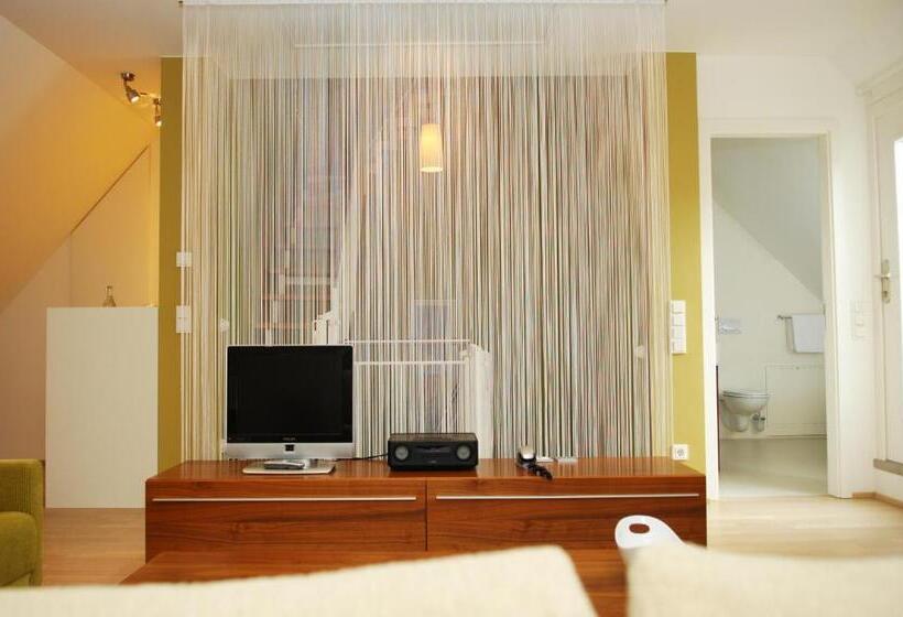 スイート, Das Spritzenhaus