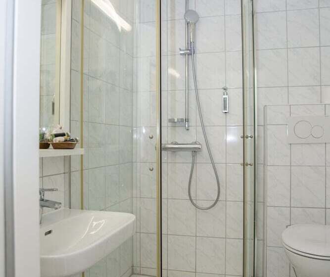 豪华湖景房, & Gastehaus Seehof