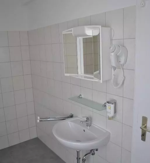 コンフォートルーム, Glück Auf & Bürgerkeller