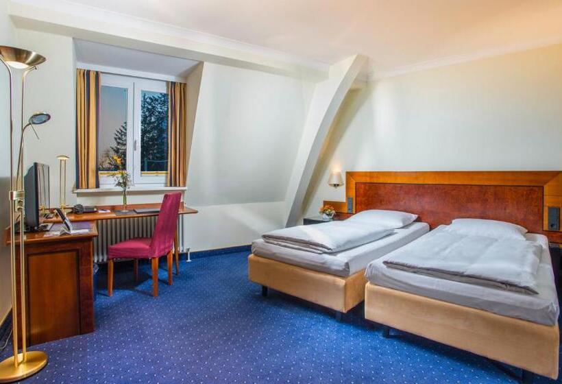 חדר סטנדרט, Glocklhofer