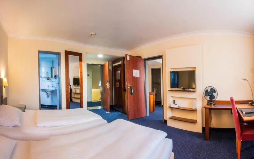 스탠다드 룸, Glocklhofer