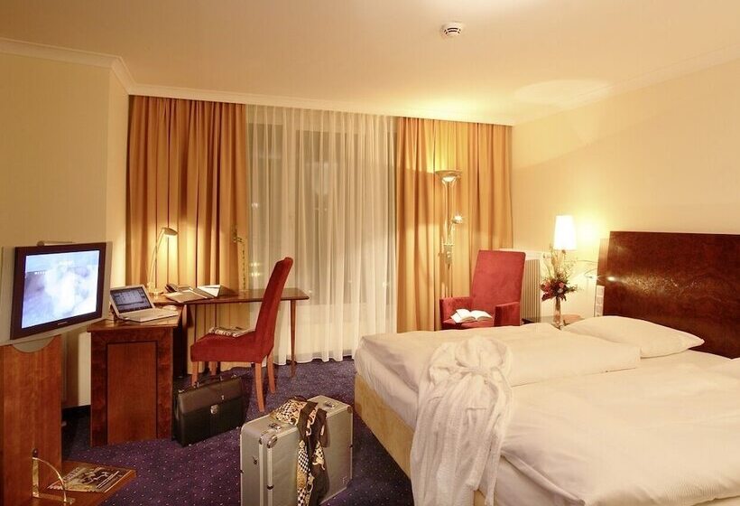 스탠다드 룸, Glocklhofer