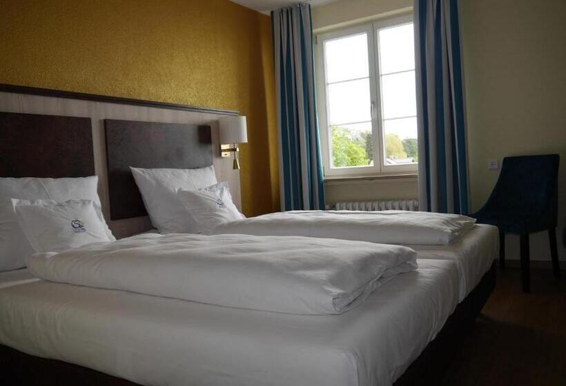 标准间带湖景, & Gastehaus Seehof